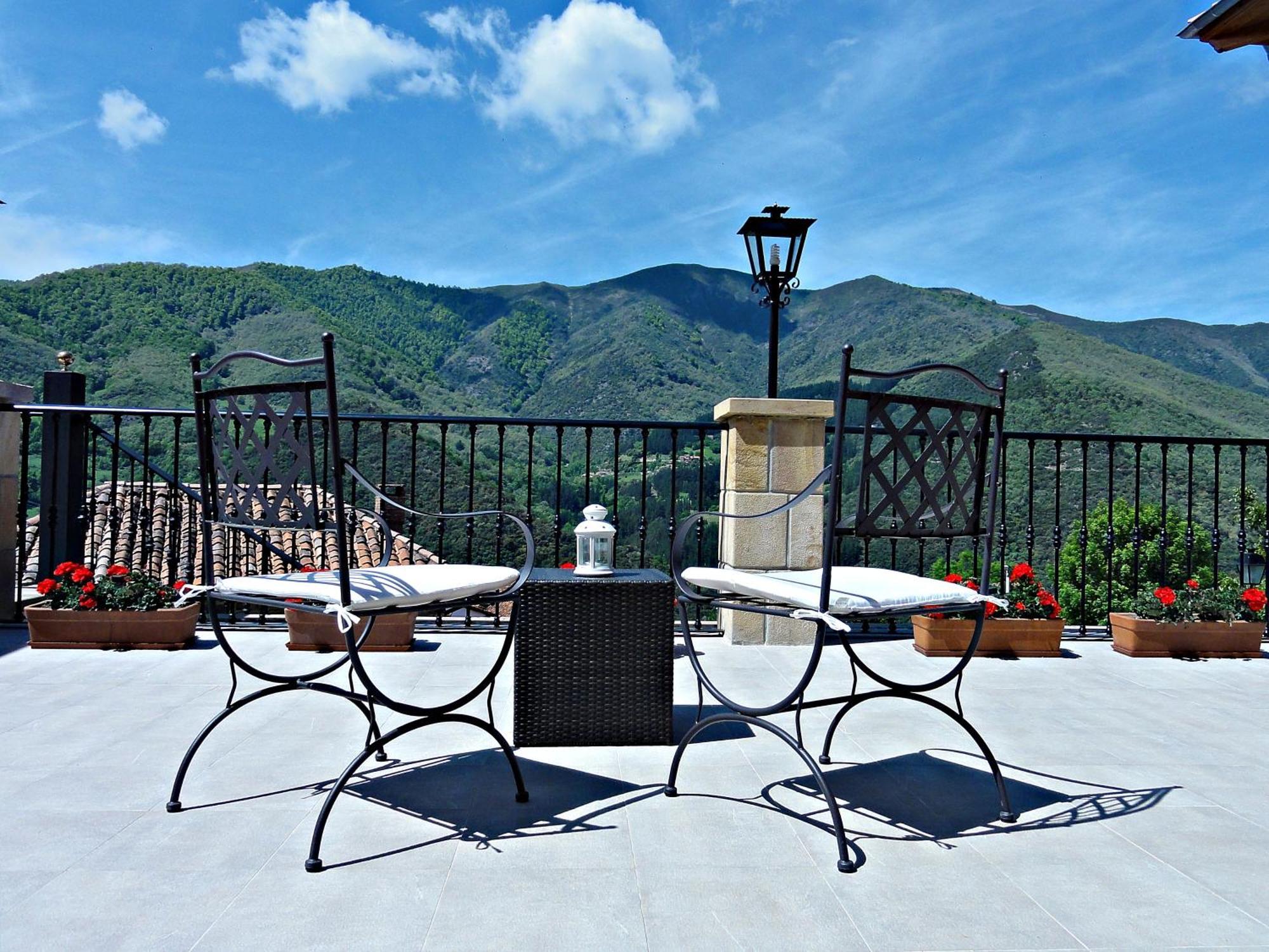 Posada Valle Del Oso Леронес Экстерьер фото
